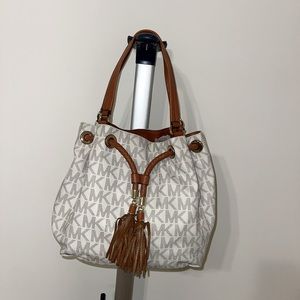 Michael Kors handbag brand new